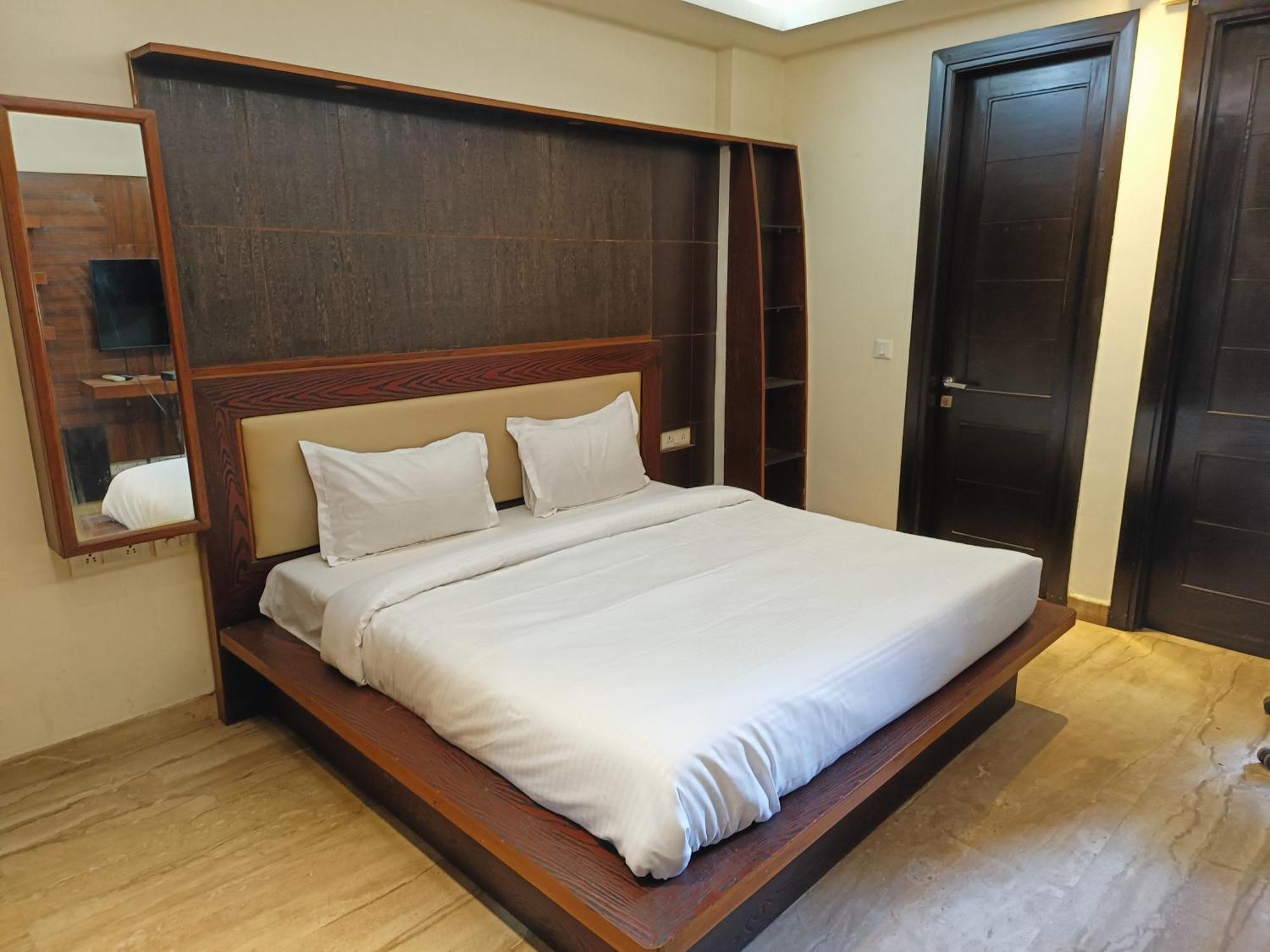 Greenleaf Apartment And Suites, Greater Kailash 1 Új-Delhi Kültér fotó