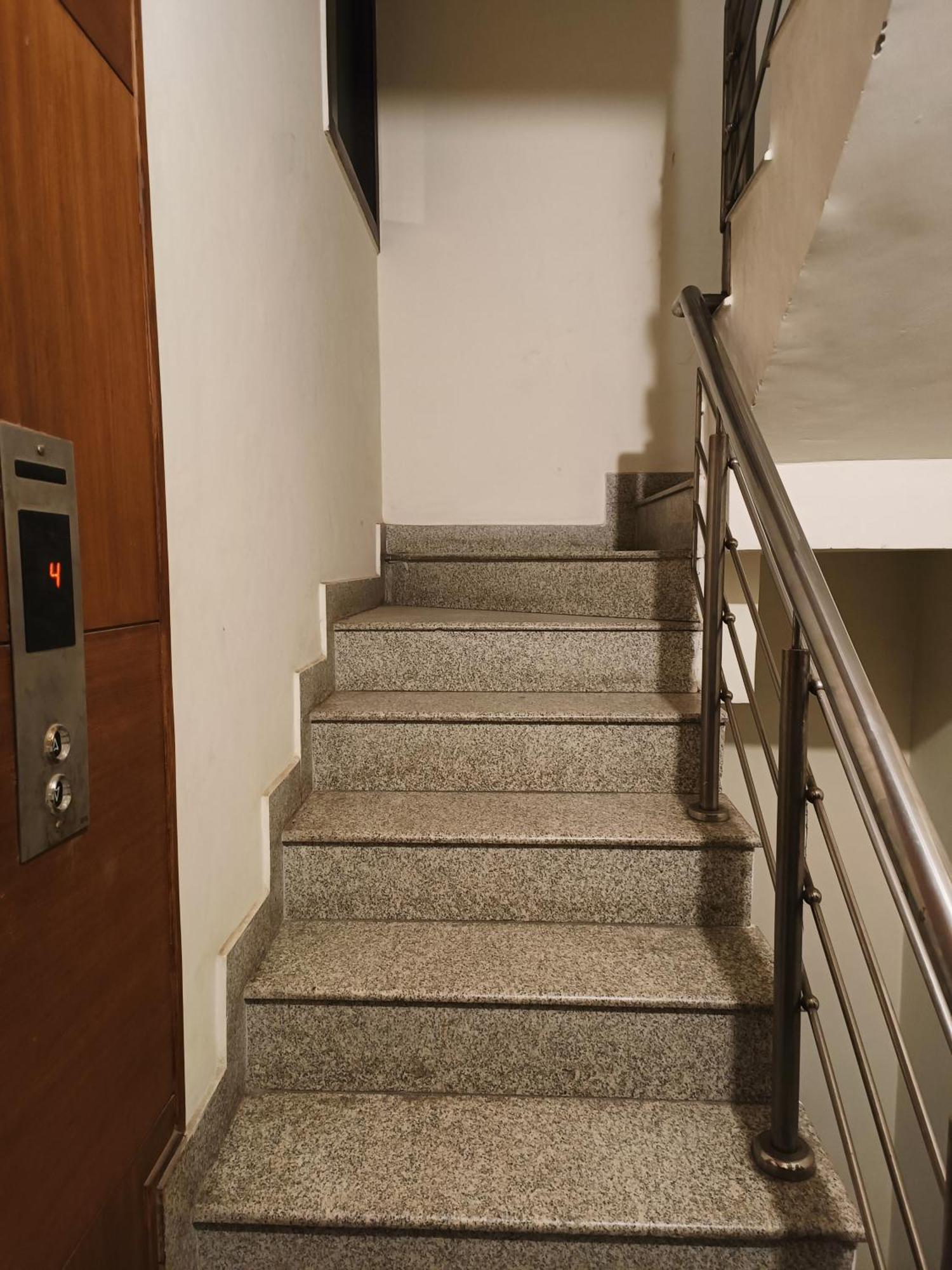 Greenleaf Apartment And Suites, Greater Kailash 1 Új-Delhi Kültér fotó